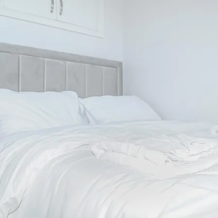 Luxury 5 Star Apartments, Parking, Garden, Near Metro Stations 10-15Mins To Лондон Экстерьер фото