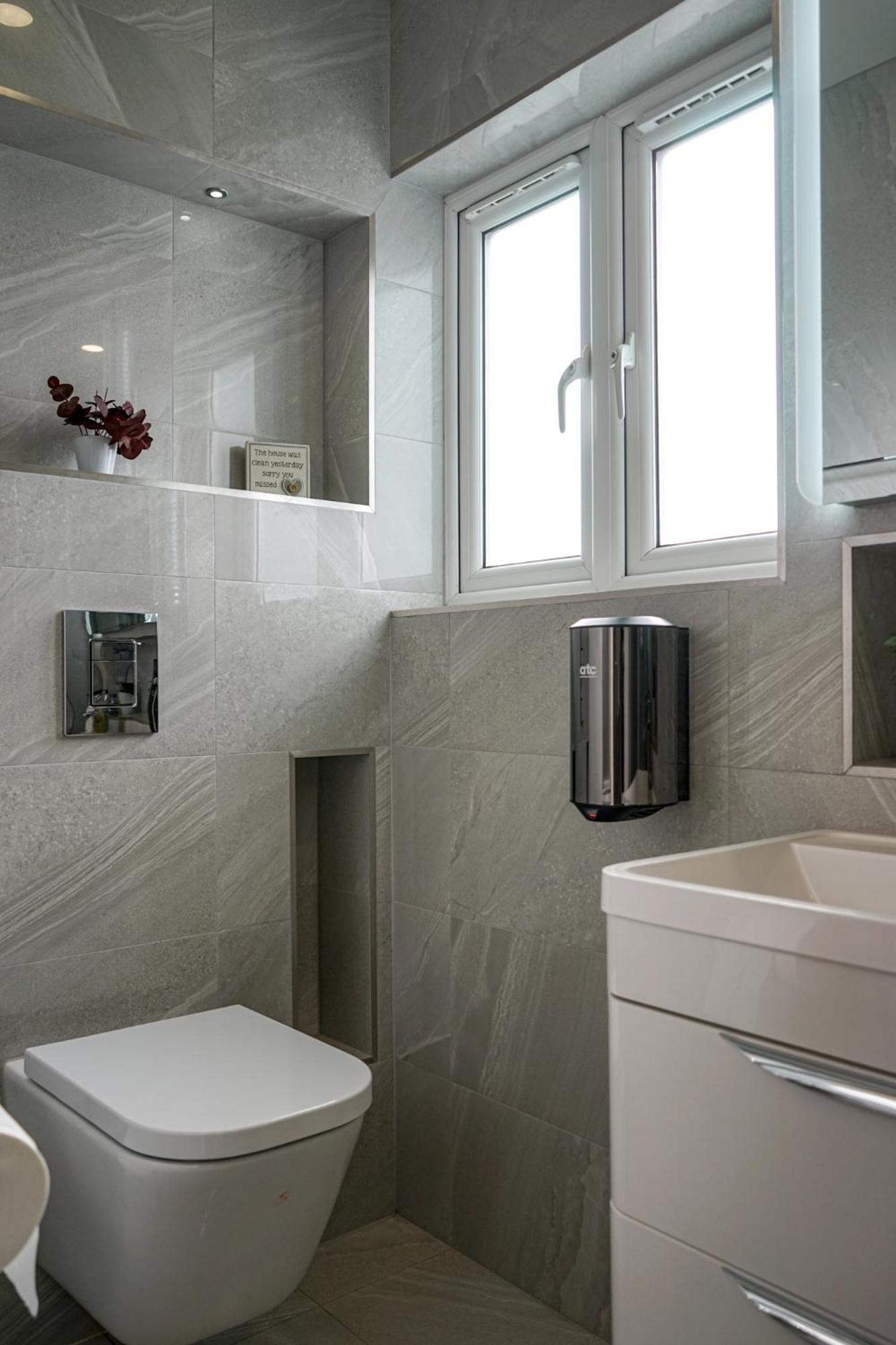 Luxury 5 Star Apartments, Parking, Garden, Near Metro Stations 10-15mins To * Лондон